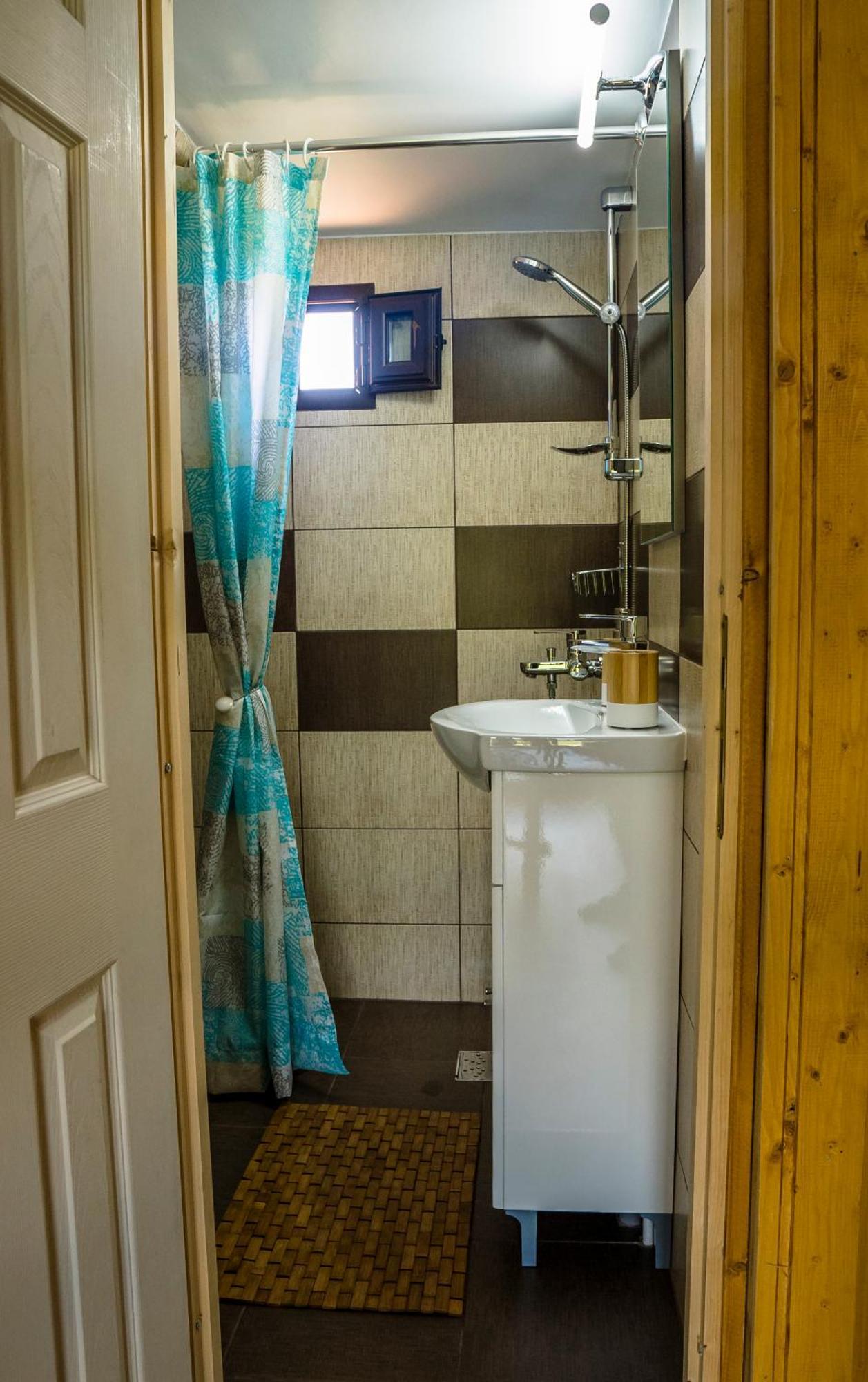 Aquacool Hotel Crasna  Bagian luar foto